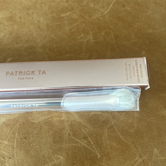 Patrick Ta MAJOR SCULPT DUAL-ENDED PRECISION BRUSH. New # 3 - Picture 5 of 9